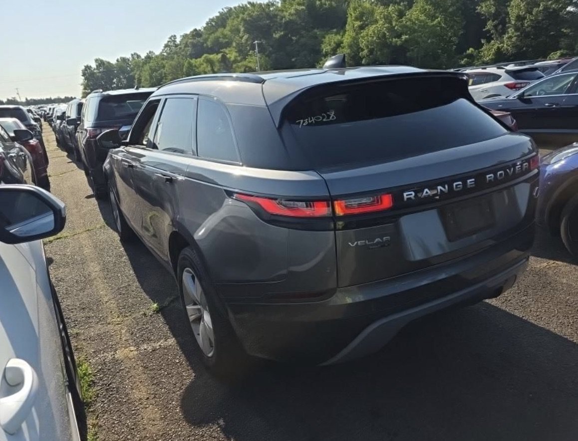 Used 2019 Land Rover Range Rover Velar S AWD/4WD image 4