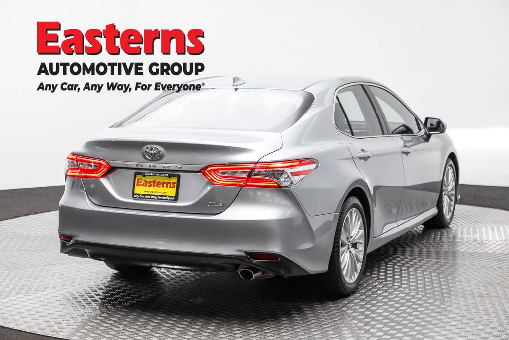 Used 2019 Toyota Camry XLE image 5