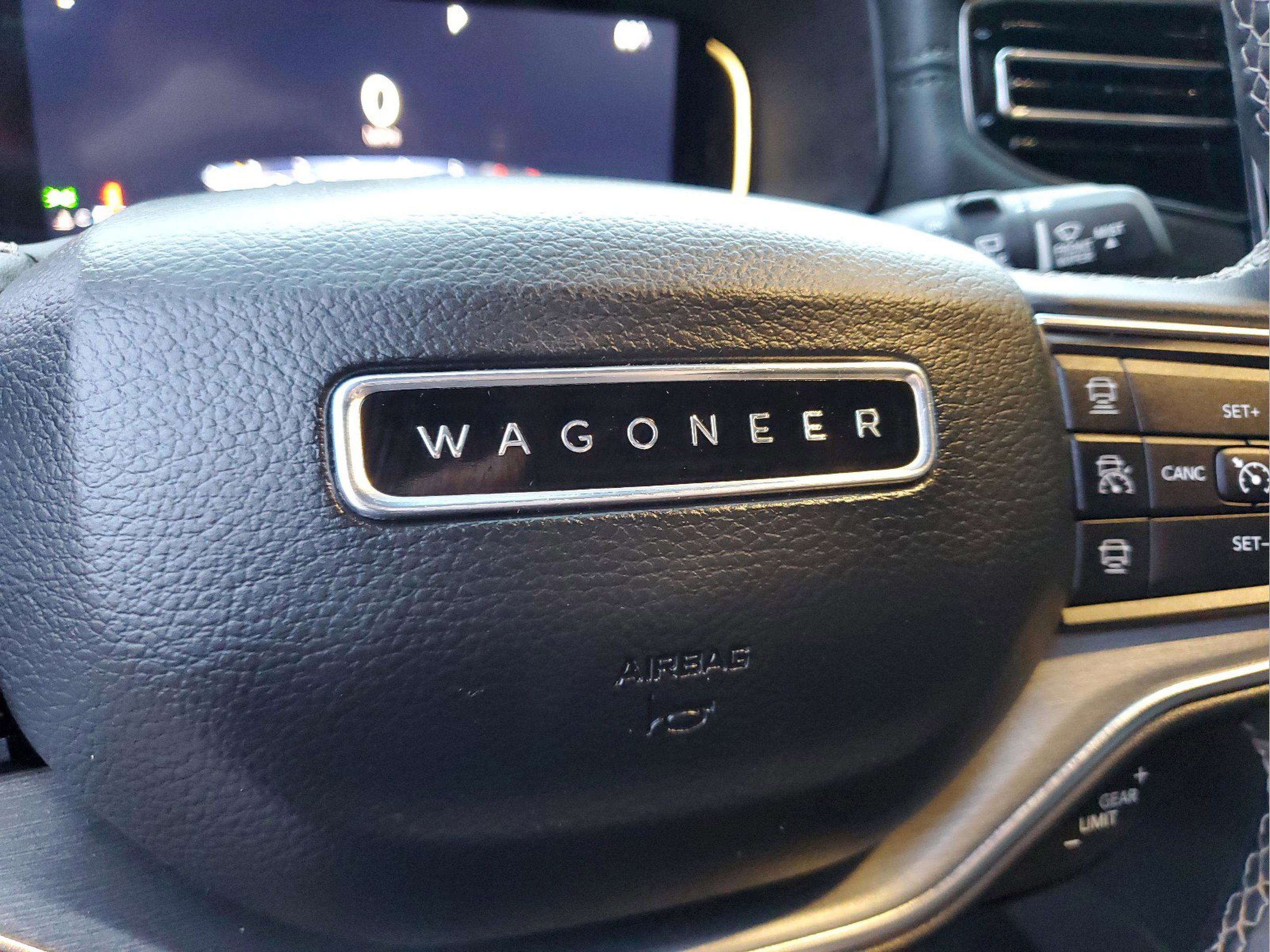 Used 2023 Jeep Wagoneer Series II image 31