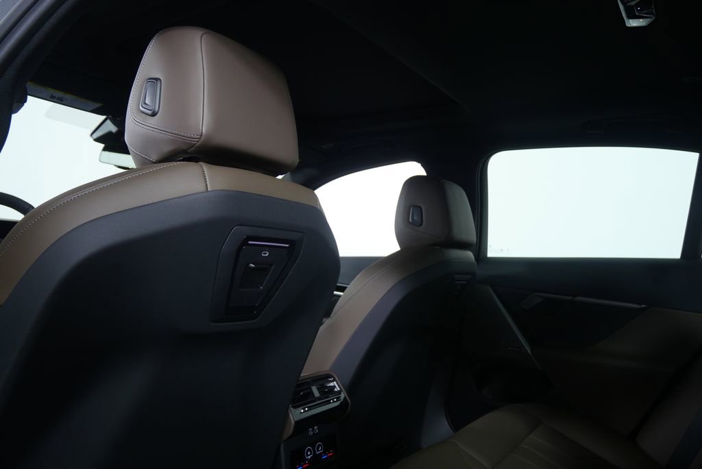 Certified 2026 BMW 530i RWD image 16