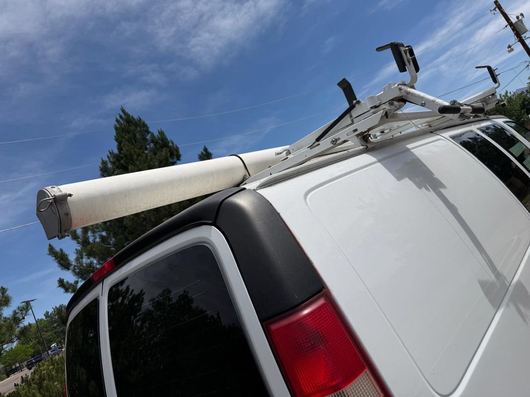 Used 2013 Chevrolet Express 2500 RWD image 9
