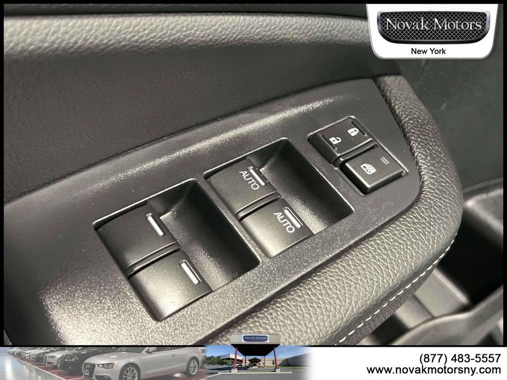 Used 2025 Honda Ridgeline Sport image 19