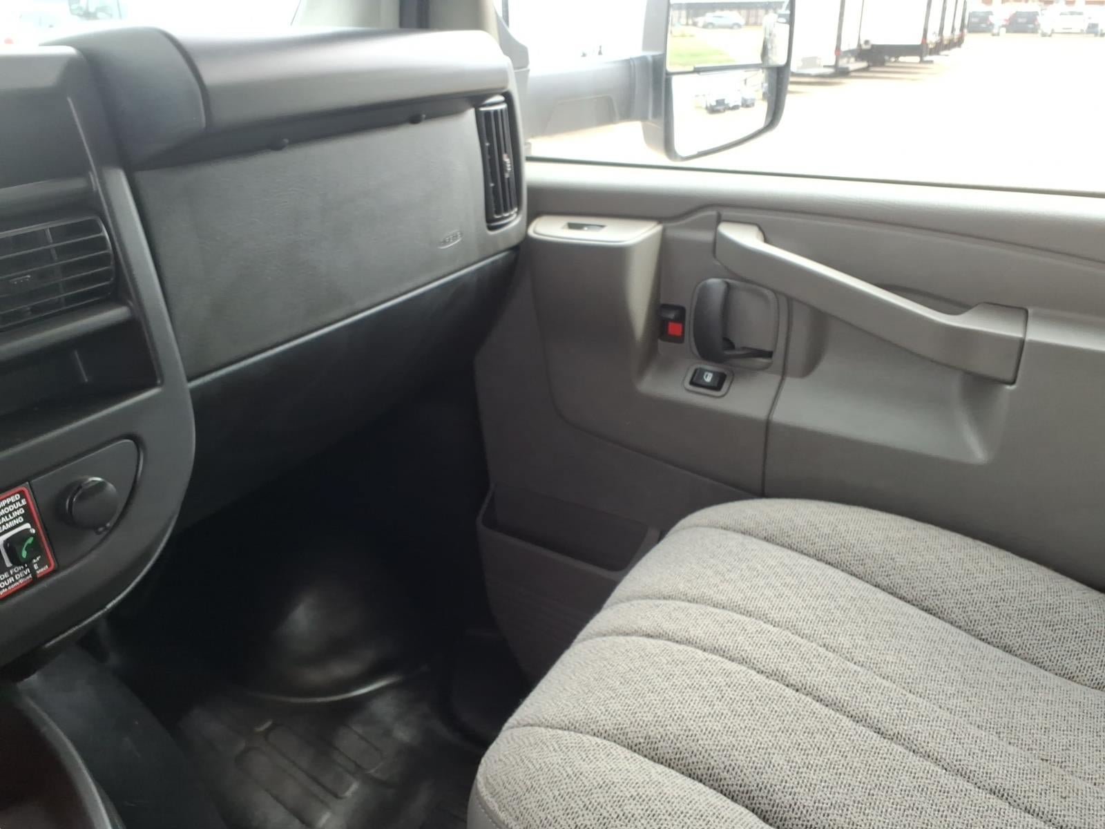 New 2026 Chevrolet Express 4500 w/ Power Convenience Package RWD image 12