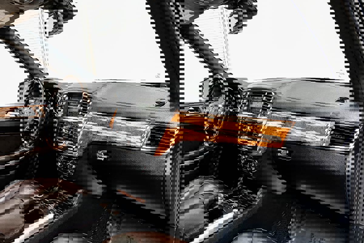 Used 2014 Mercedes-Benz GL 450 4MATIC image 11