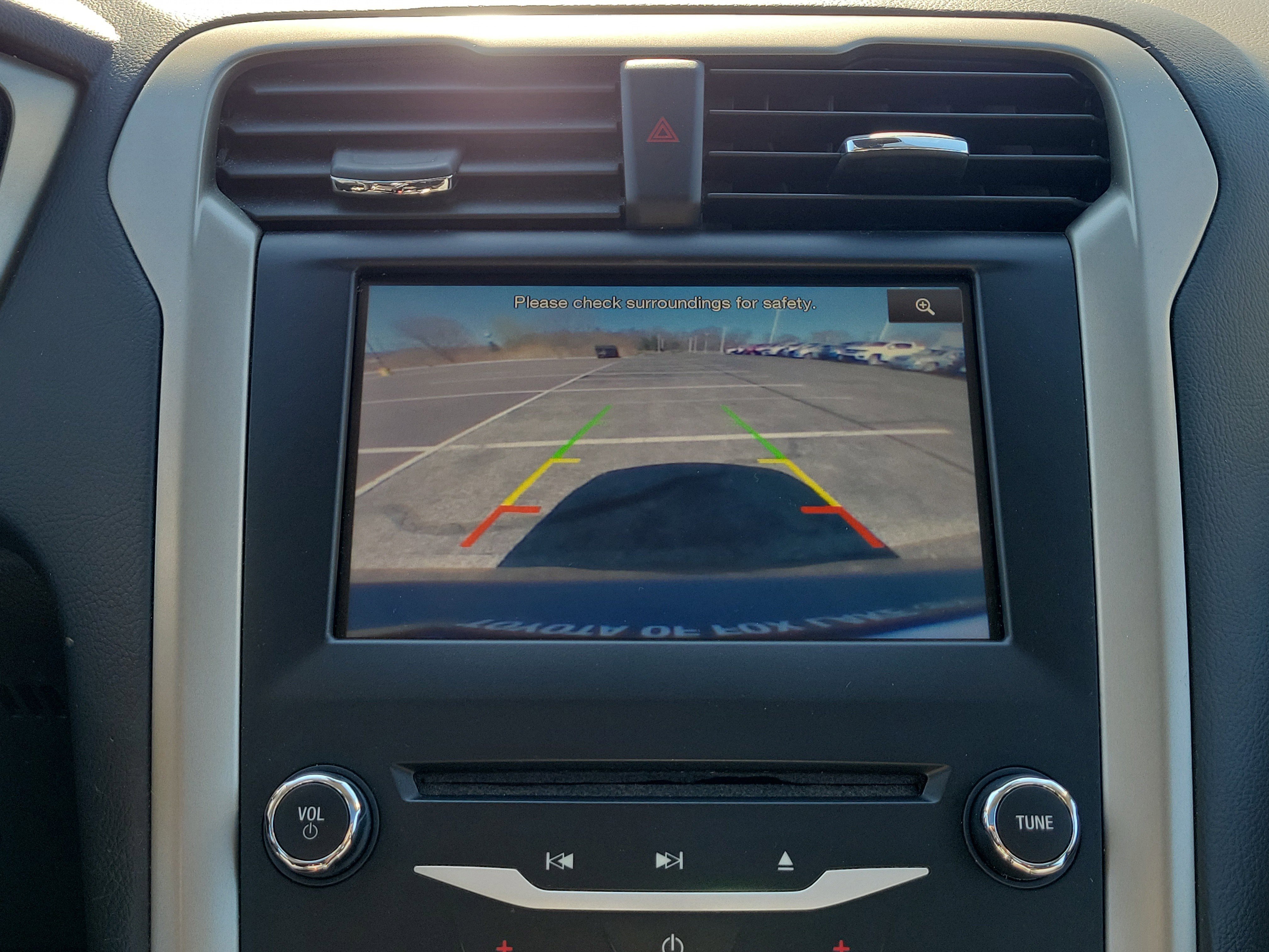 Used 2013 Ford Fusion SE image 29