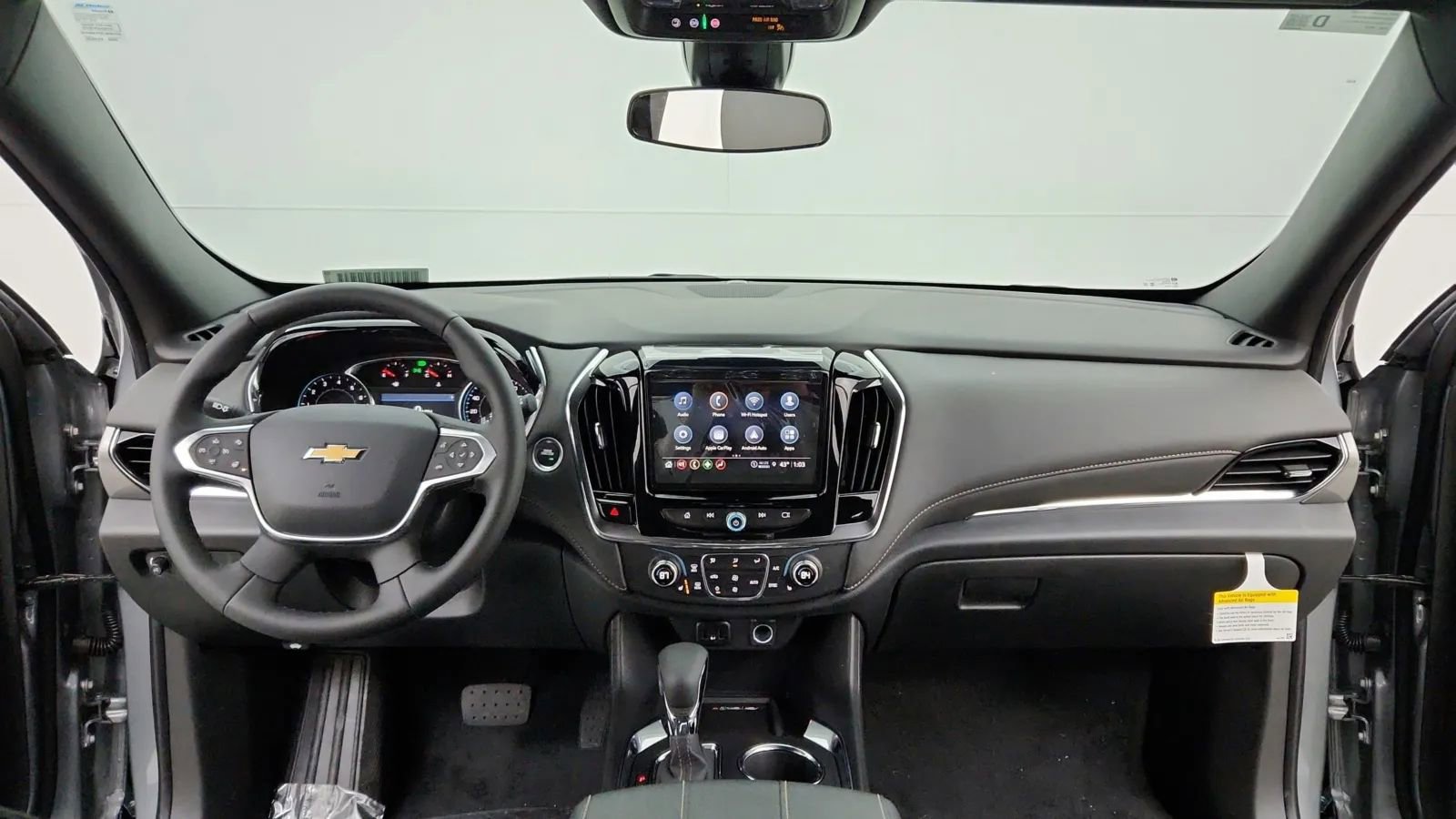 Used 2023 Chevrolet Traverse LT image 44