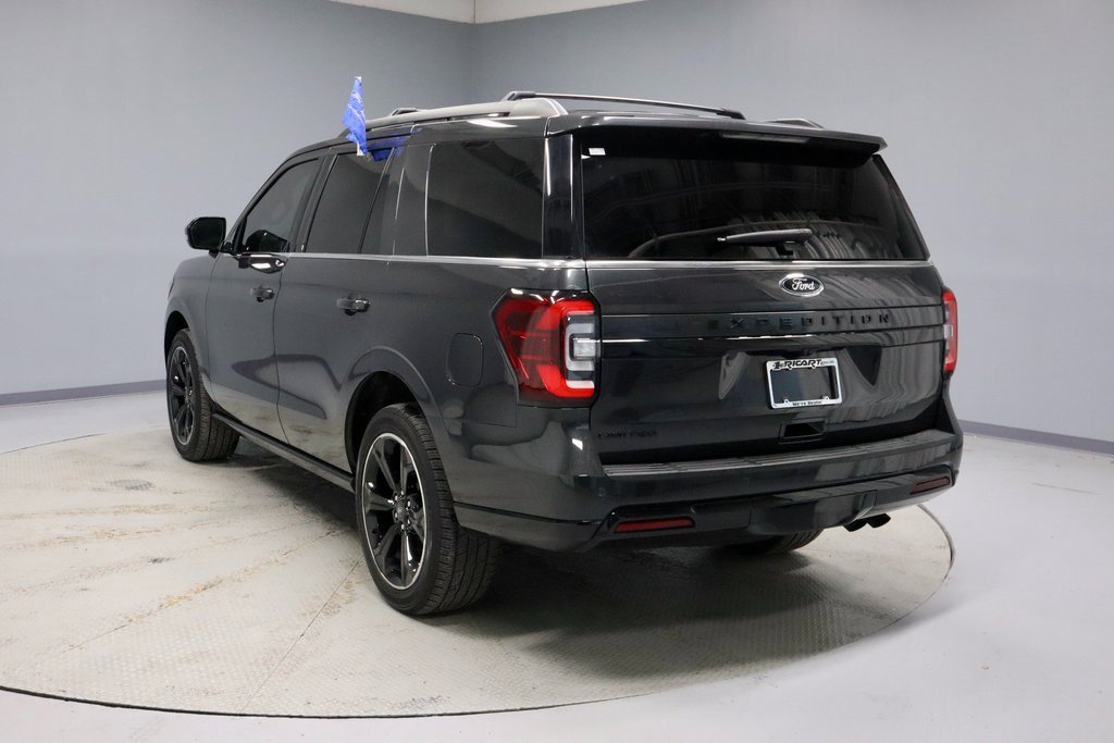 Certified 2023 Ford Expedition Limited image 9