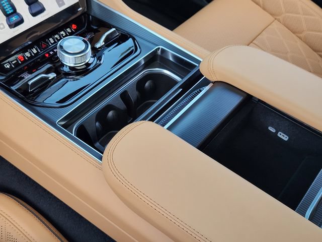 New 2026 Jeep Grand Wagoneer Summit AWD/4WD image 17