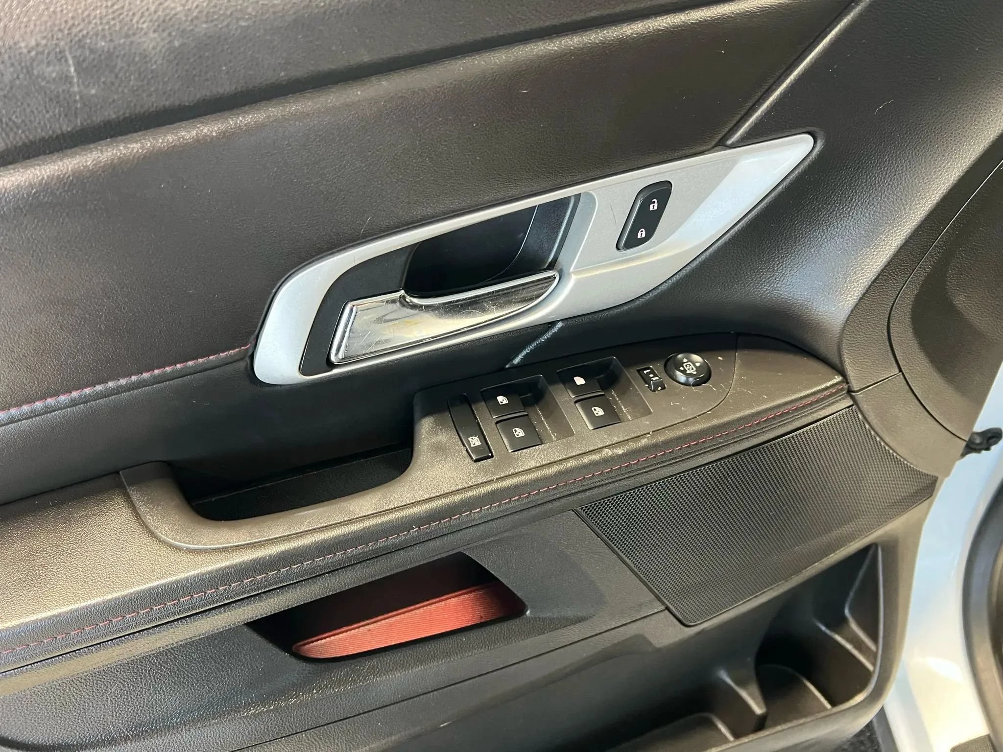 Used 2014 GMC Terrain SLE FWD image 8