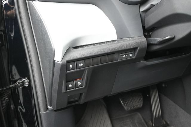 Certified 2026 Toyota Sienna XLE AWD/4WD image 23