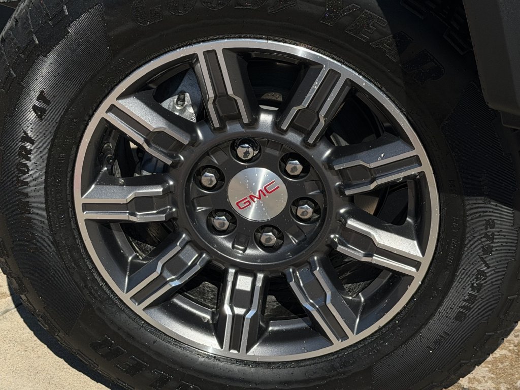 New 2026 GMC Canyon AT4 AWD/4WD image 10