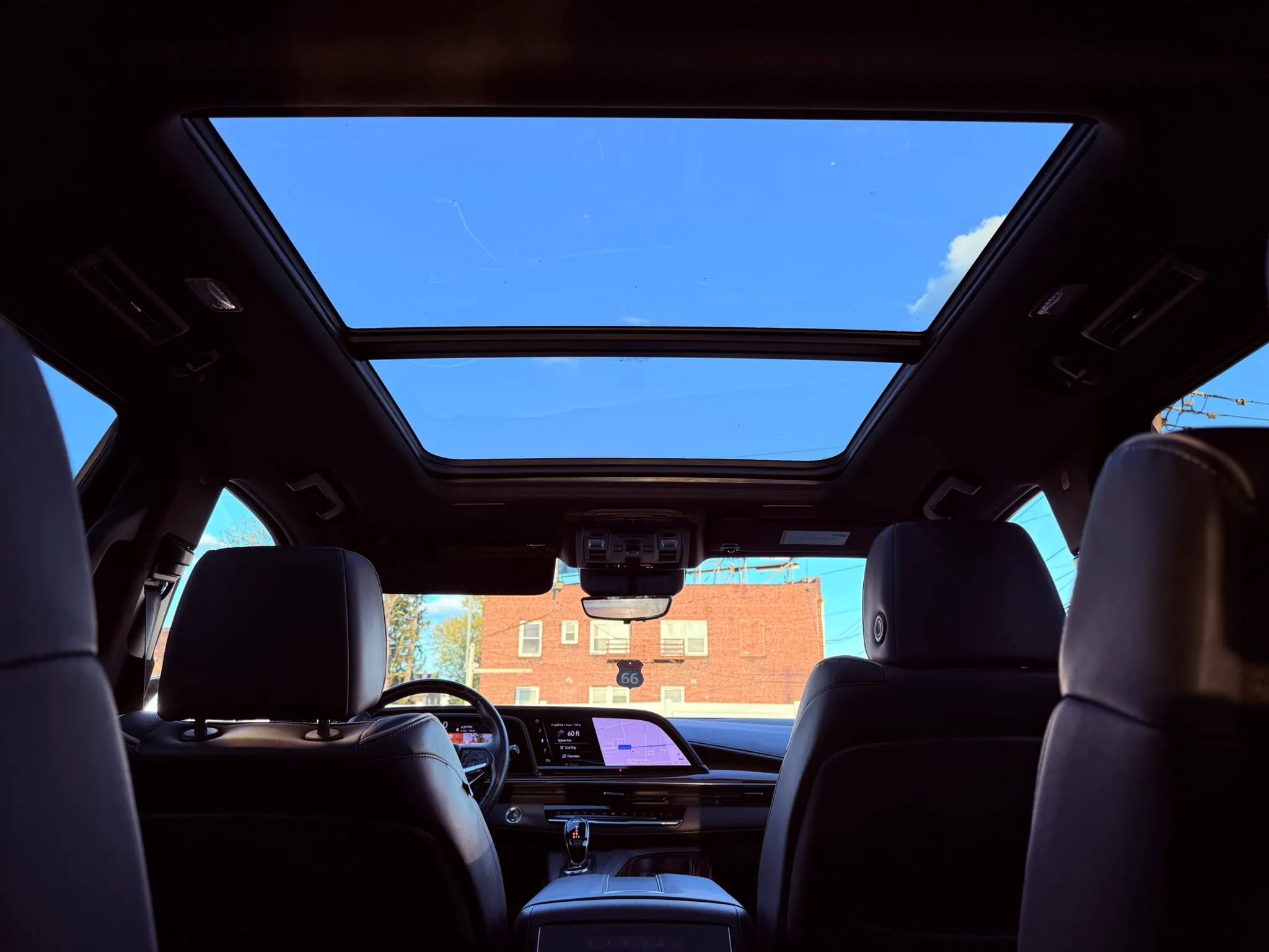 Used 2023 Cadillac Escalade ESV Premium Luxury AWD/4WD image 57