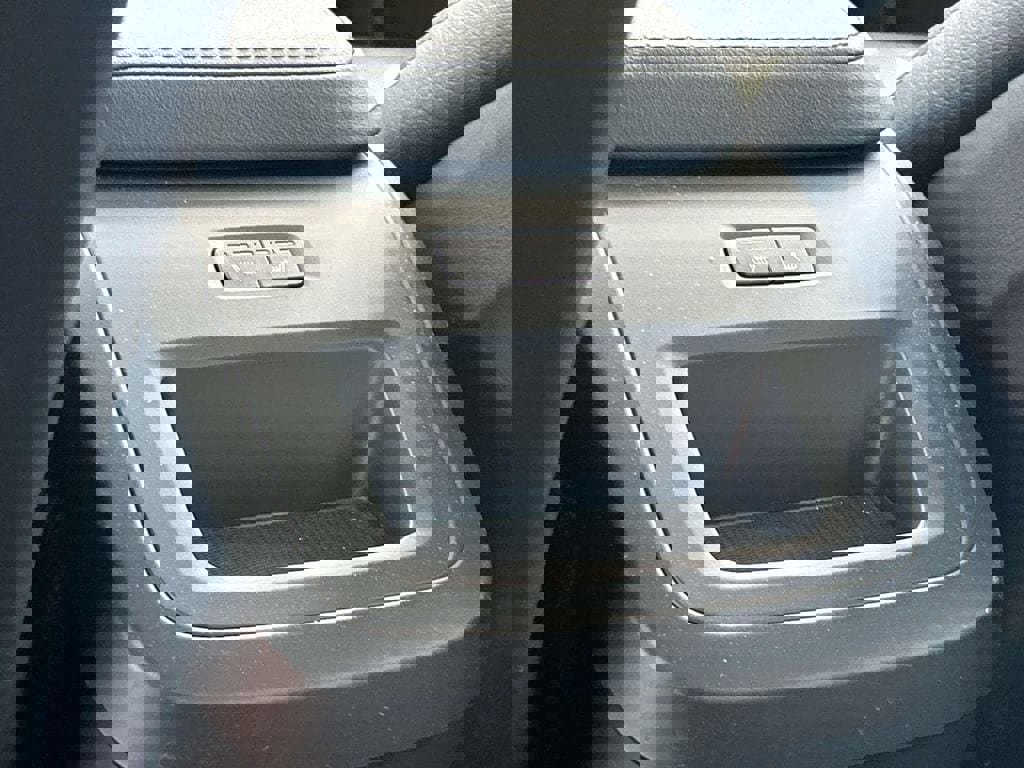 Certified 2023 Volvo S60 B5 Plus w/ Climate Package image 17