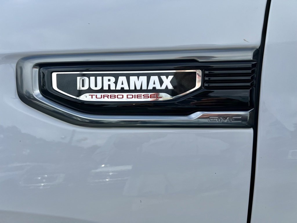 Used 2025 GMC Sierra 1500 AT4 w/ AT4 Premium Package image 10