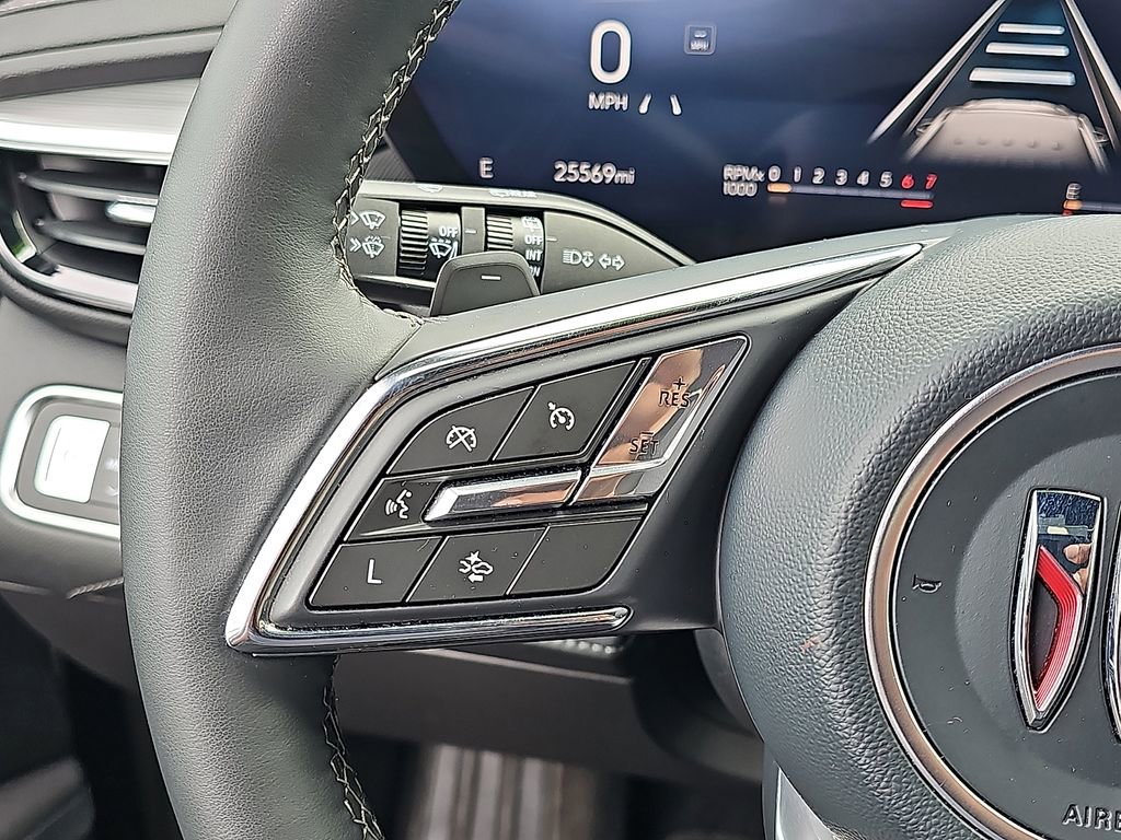 Used 2025 Buick Enclave Preferred image 24