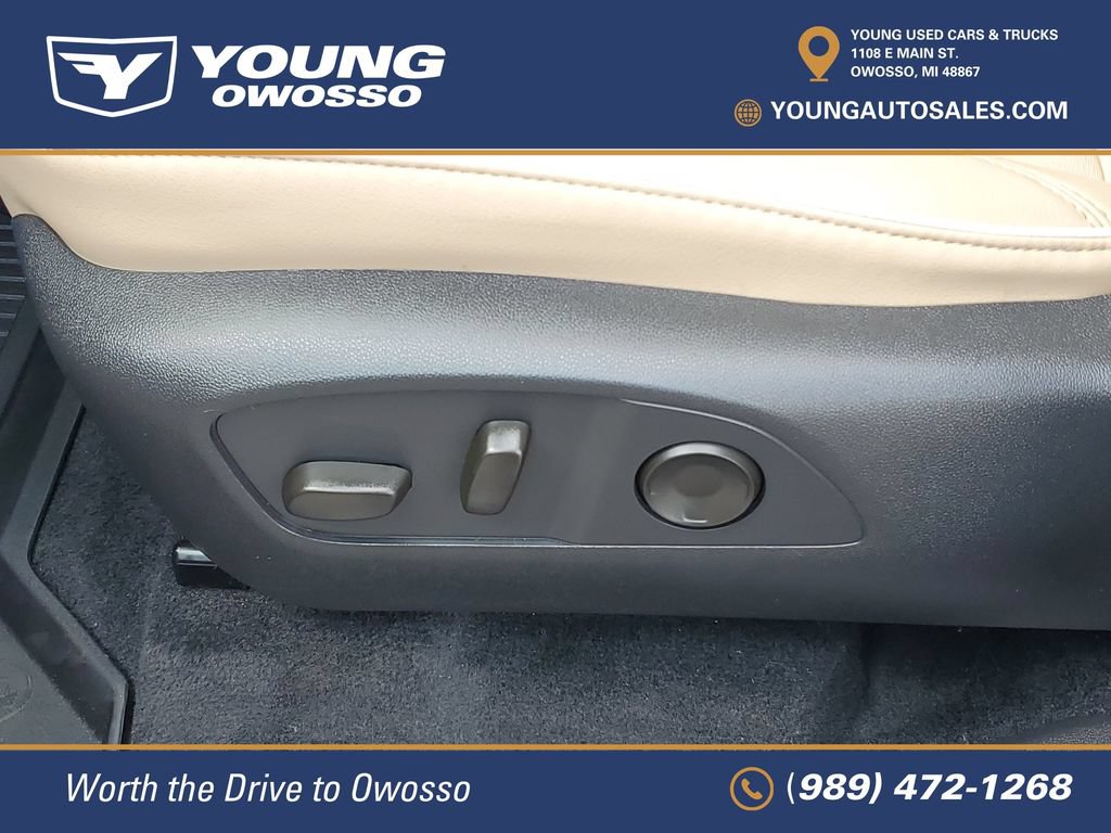 Used 2026 Buick Enclave Preferred w/ Power Package AWD/4WD image 11