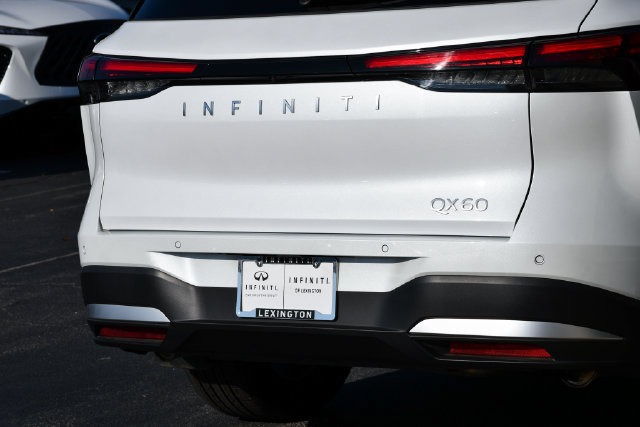Certified 2026 INFINITI QX60 Pure w/ Cargo Package FWD image 29