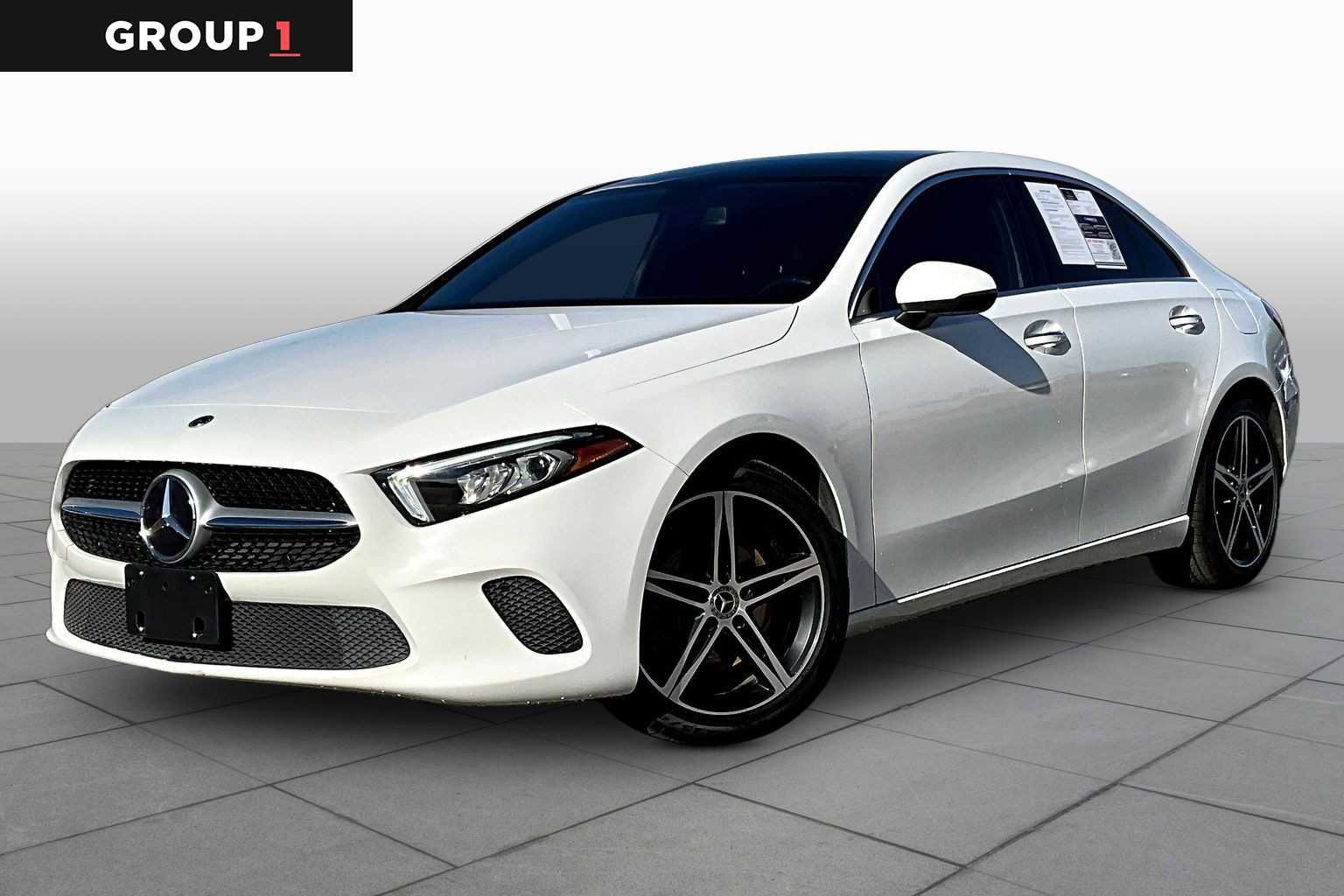 Certified 2022 Mercedes-Benz A 220 image 1