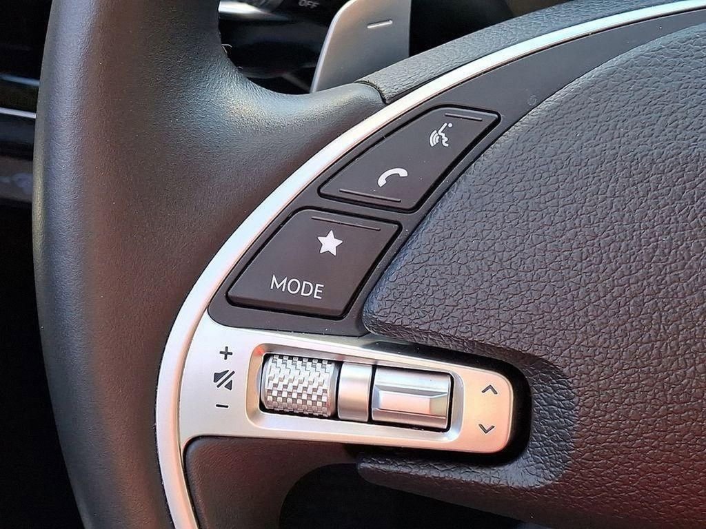 Used 2024 Genesis G80 2.5T image 23