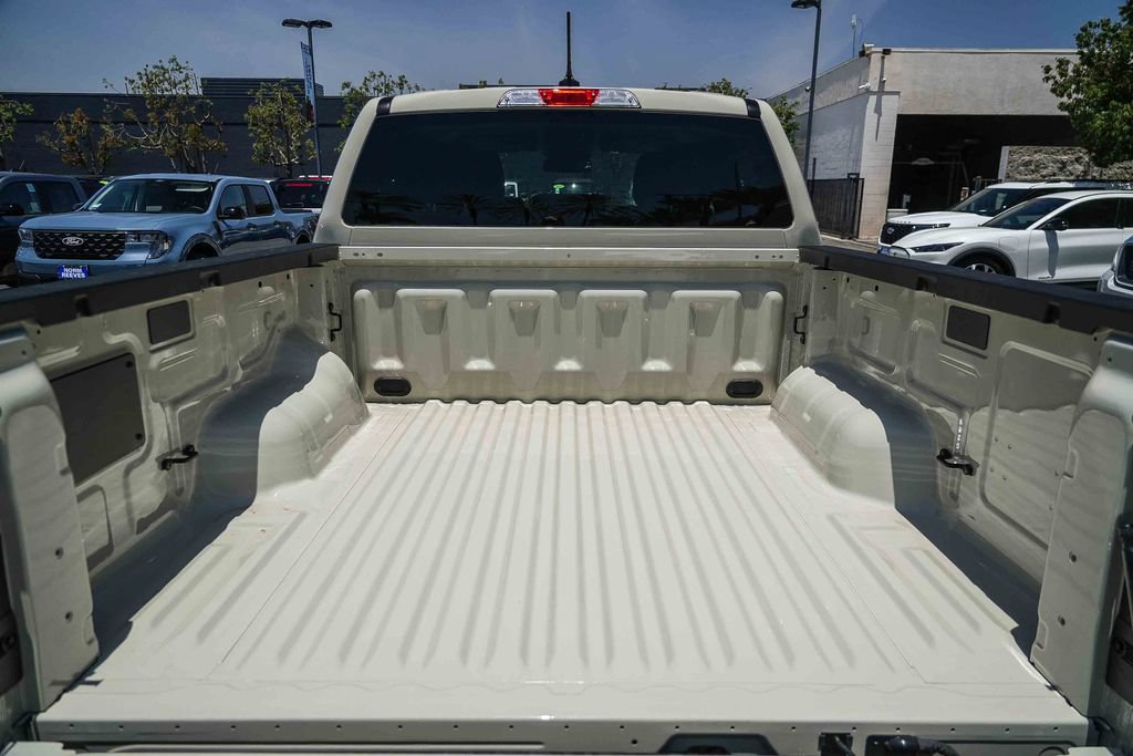 New 2026 Ford Ranger XLT w/ Black Appearance Package RWD image 12