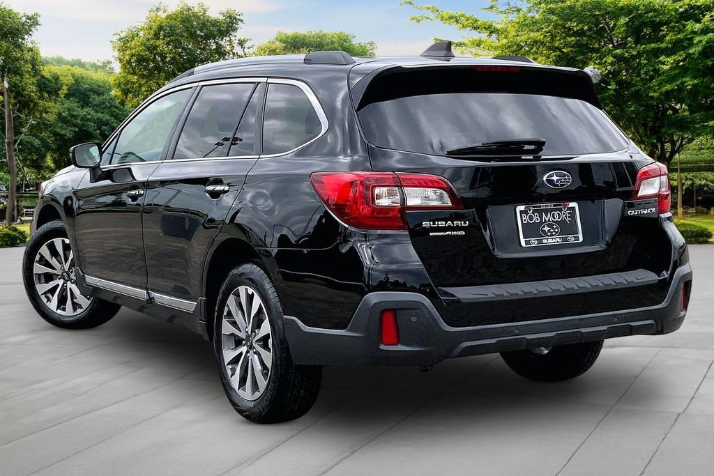 Used 2019 Subaru Outback 2.5i Touring AWD/4WD image 4