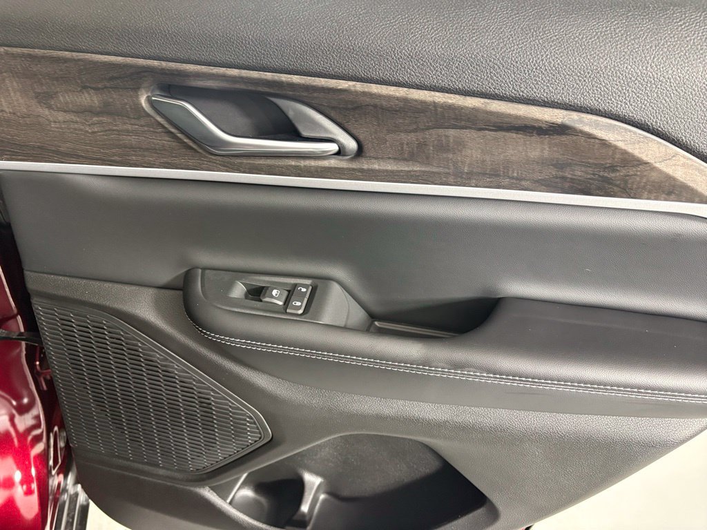 New 2026 Jeep Grand Cherokee Altitude AWD/4WD image 15