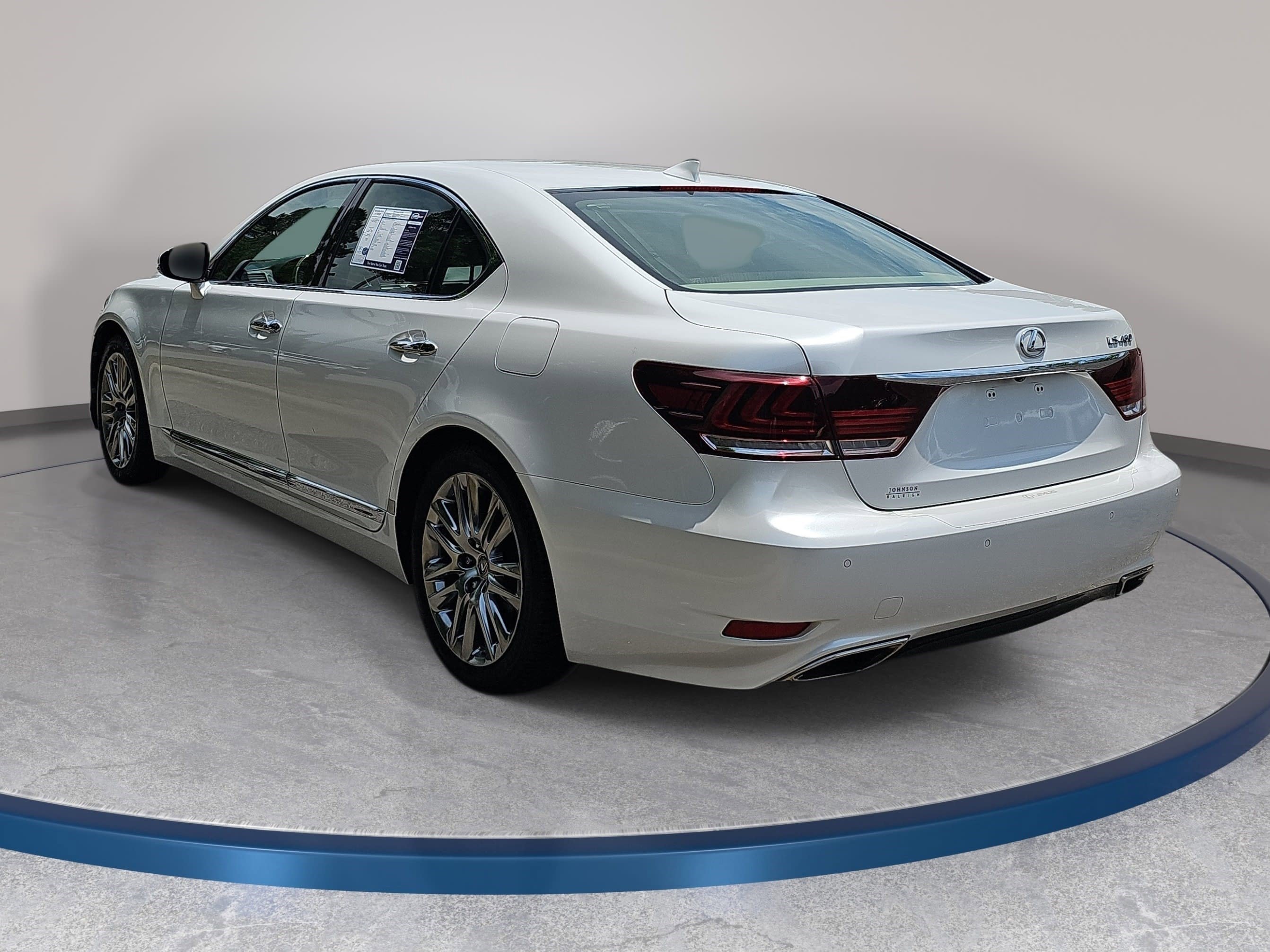 Used 2016 Lexus LS 460 w/ Comfort Package RWD image 7