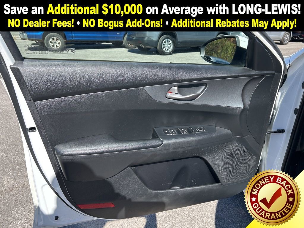 Used 2021 Kia Forte LXS image 14