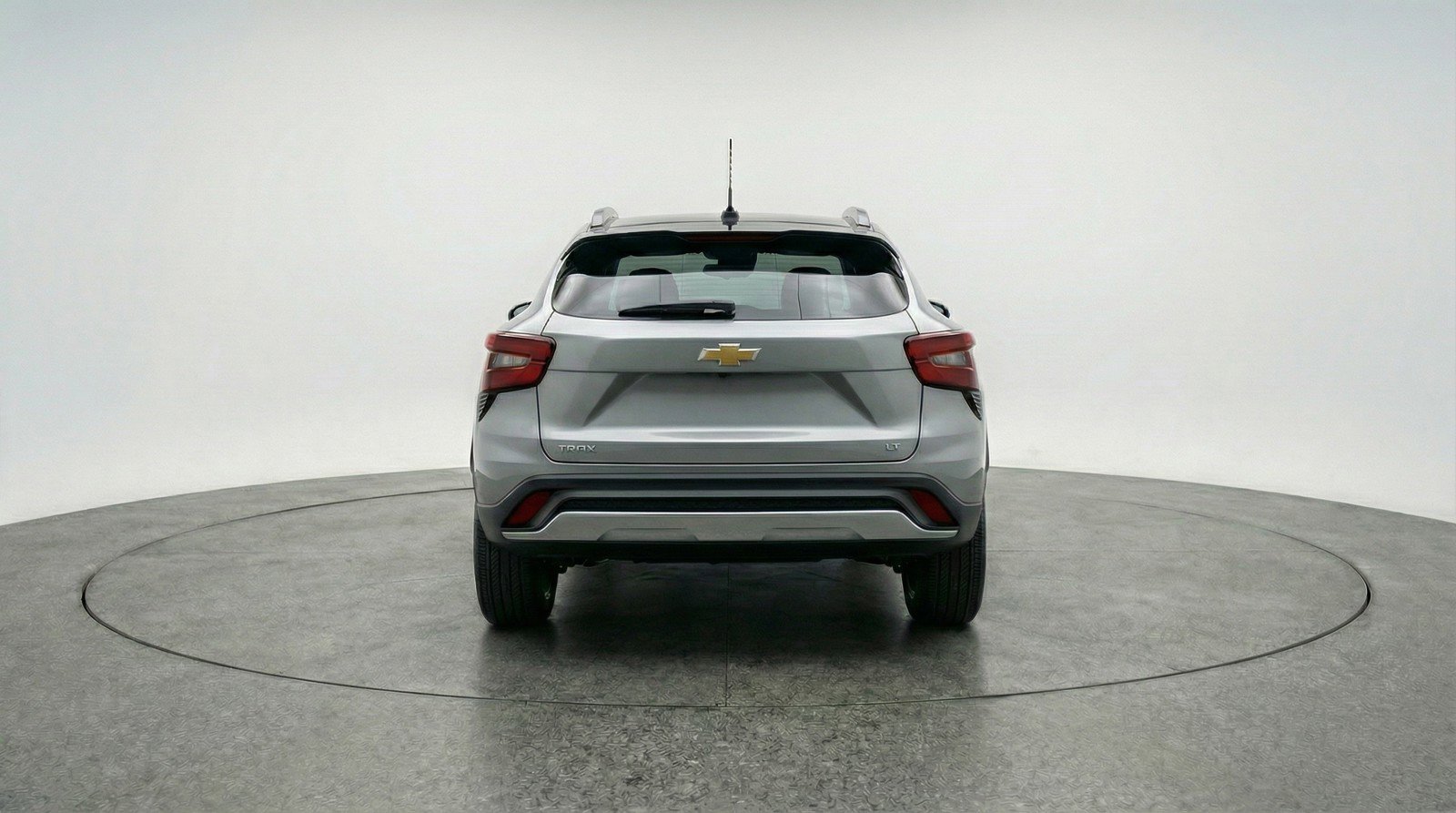 Used 2025 Chevrolet Trax LT w/ LT Convenience Package FWD image 7