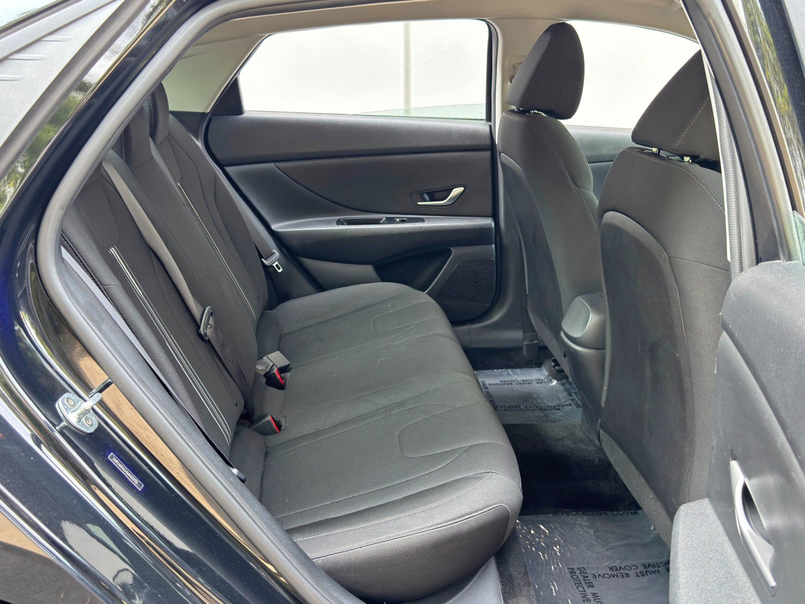 Used 2021 Hyundai Elantra SEL FWD image 34