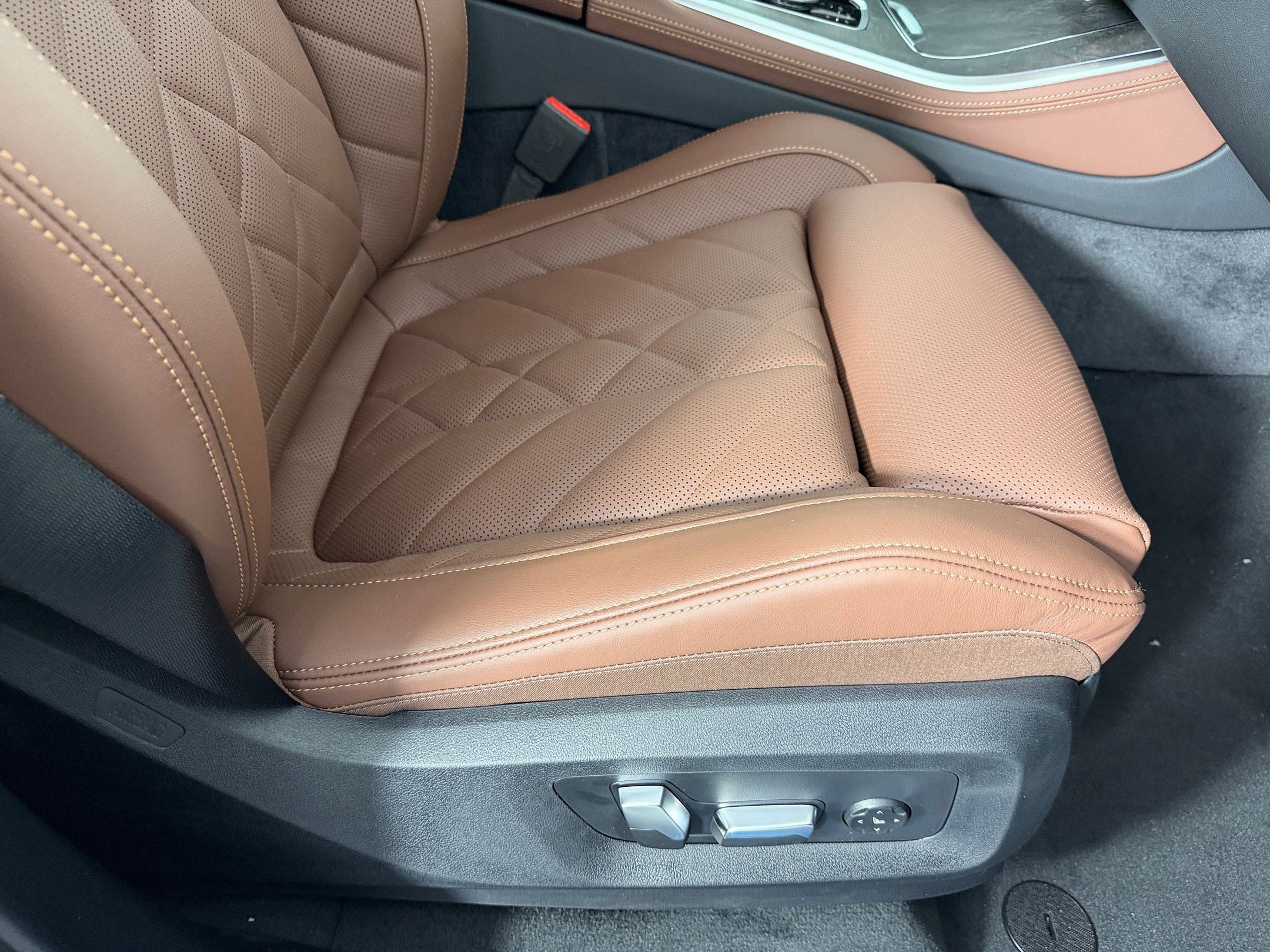 New 2026 BMW X5 sDrive40i w/ Premium Package RWD image 34