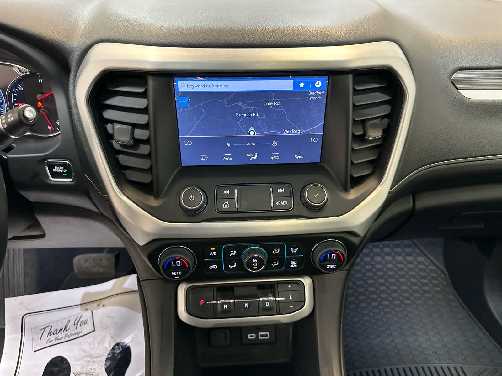 Used 2023 GMC Acadia SLT w/ Technology Package image 27