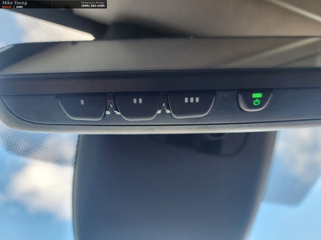 Used 2020 Toyota Highlander XLE image 53