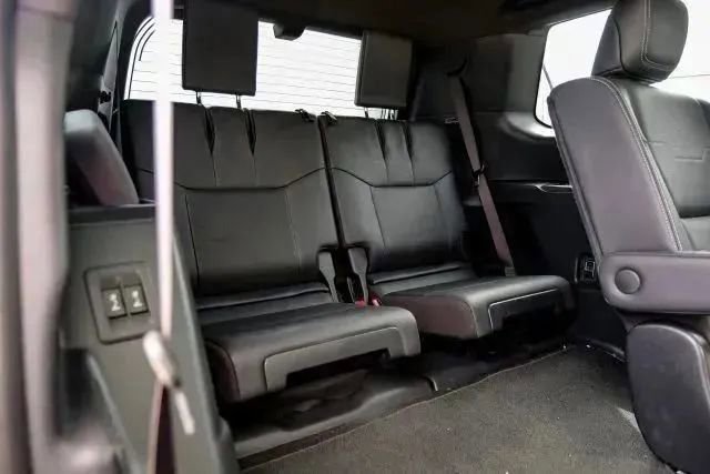 Used 2025 Lexus GX 550 image 46