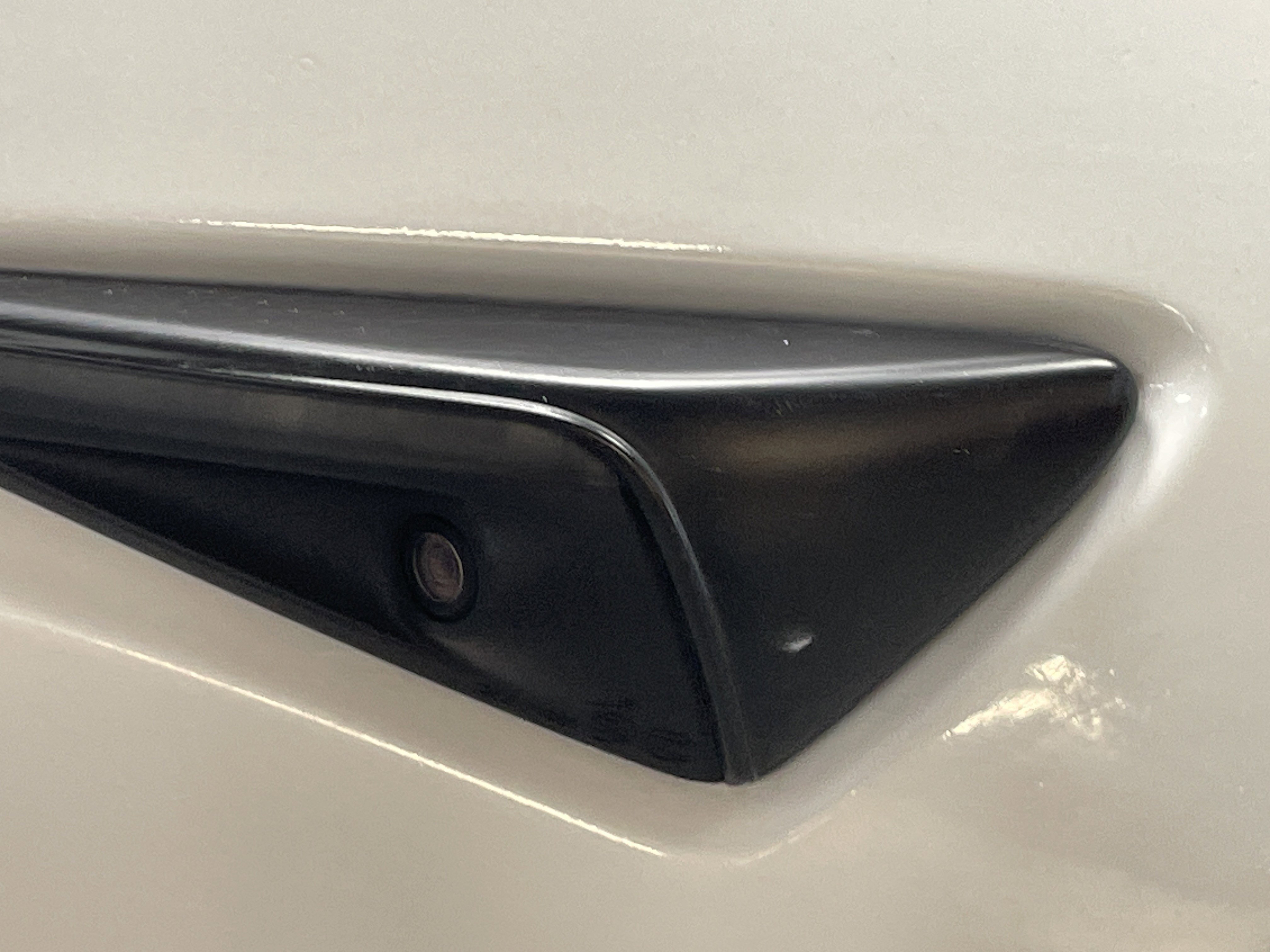 Used 2021 Tesla Model Y Long Range image 36