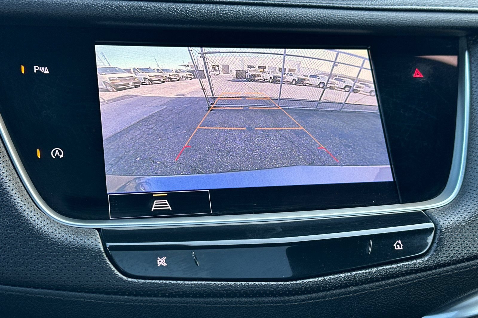 Certified 2022 Cadillac XT5 Premium Luxury FWD image 27
