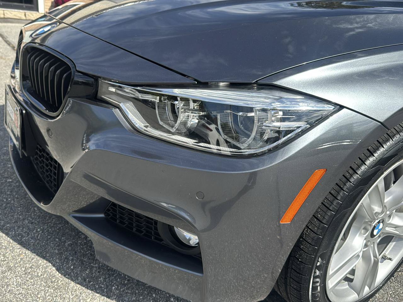 Used 2017 BMW 340i xDrive Sedan AWD/4WD image 19