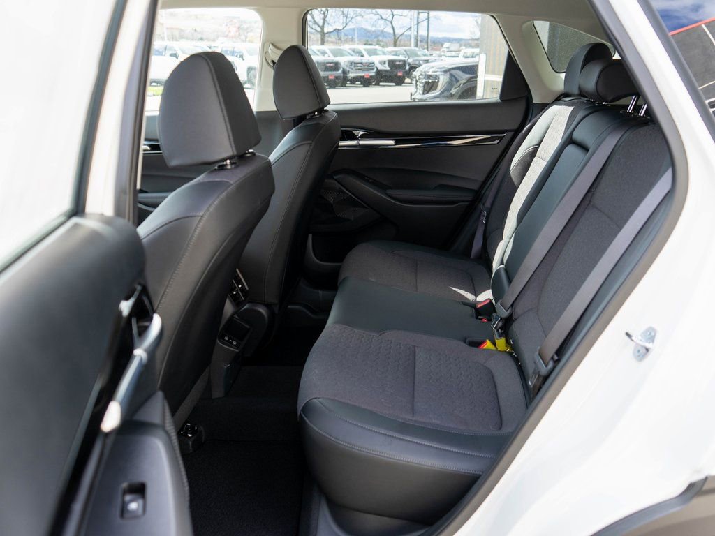 New 2026 Kia Seltos S AWD/4WD image 12
