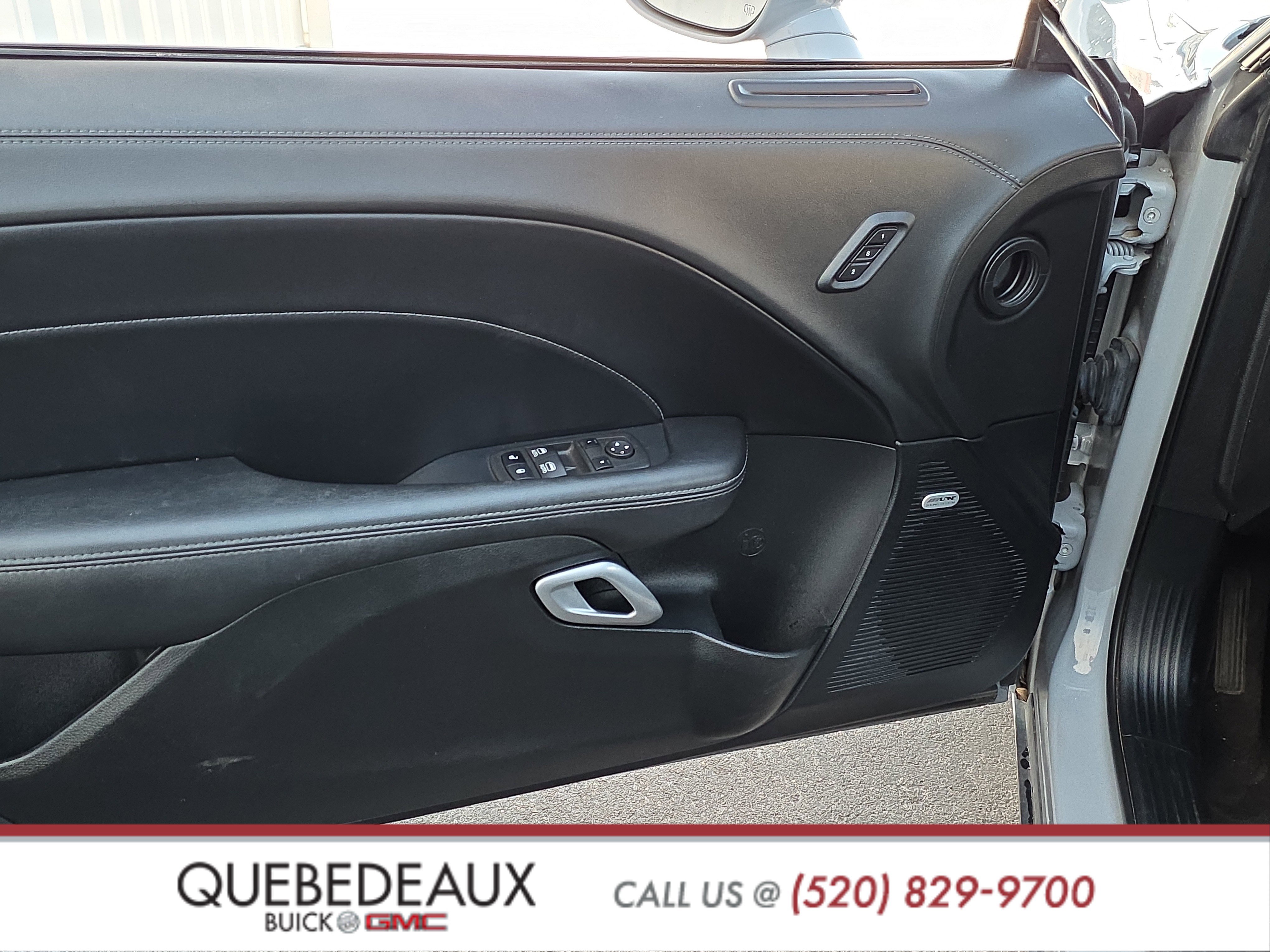 Used 2022 Dodge Challenger R/T w/ Plus Package image 9