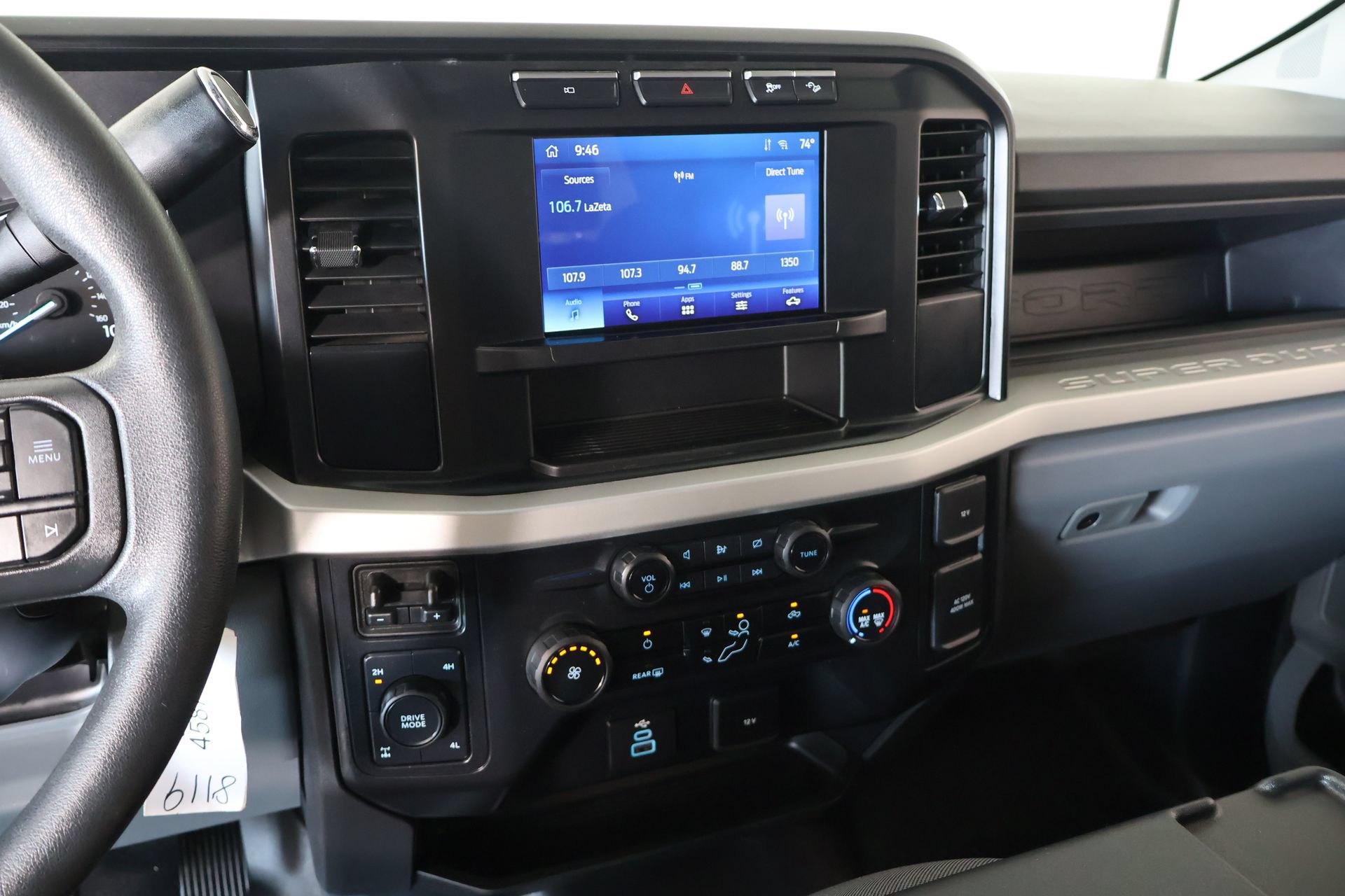 Used 2024 Ford F250 XL w/ STX Appearance Package AWD/4WD image 5