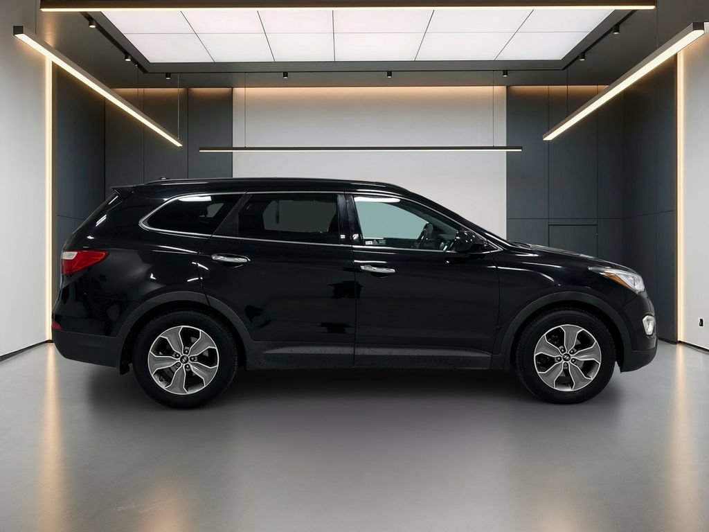 Used 2016 Hyundai Santa Fe SE AWD/4WD image 7