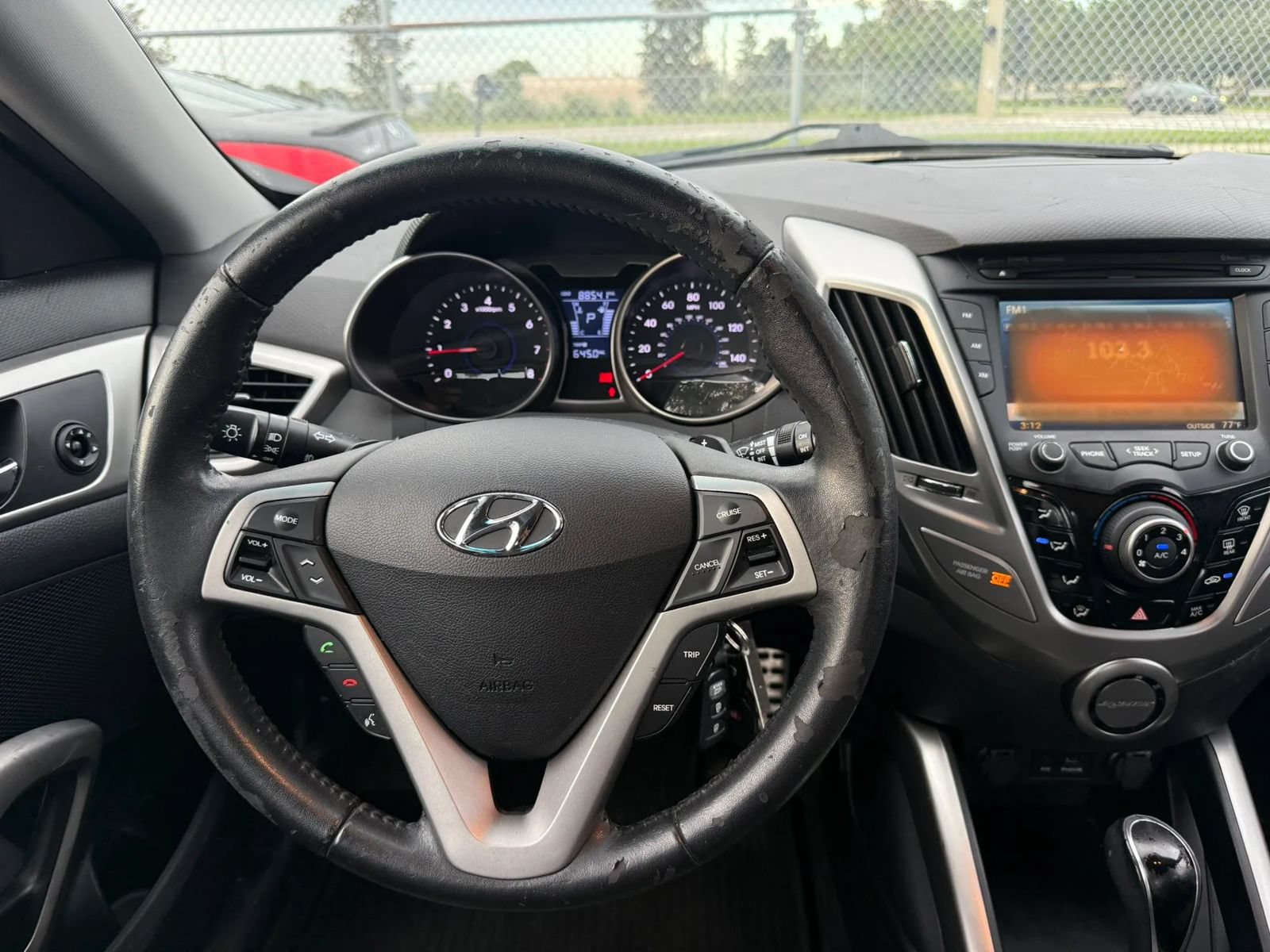 Used 2013 Hyundai Veloster w/ Style Pkg FWD image 12