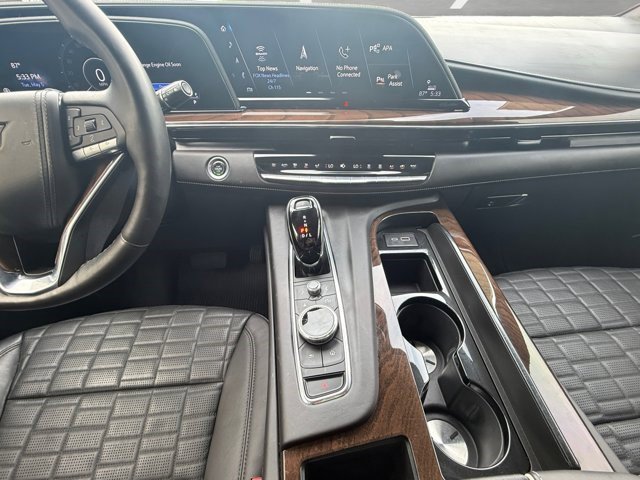 Certified 2024 Cadillac Escalade Sport Platinum w/ LPO, ONYX Package AWD/4WD image 3