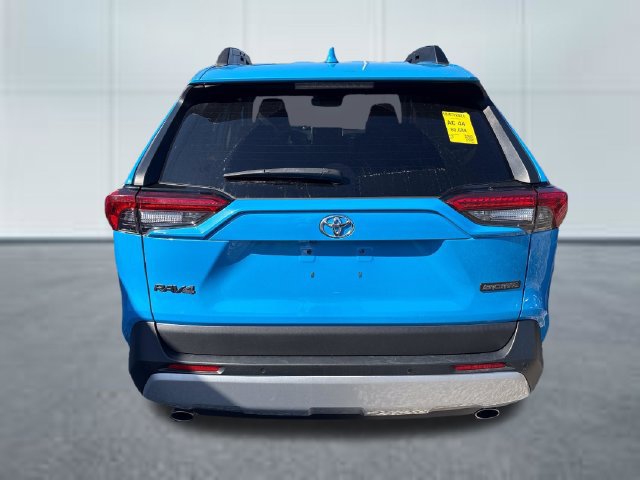 Used 2019 Toyota RAV4 Adventure w/ Advanced Technology Package AWD/4WD image 3
