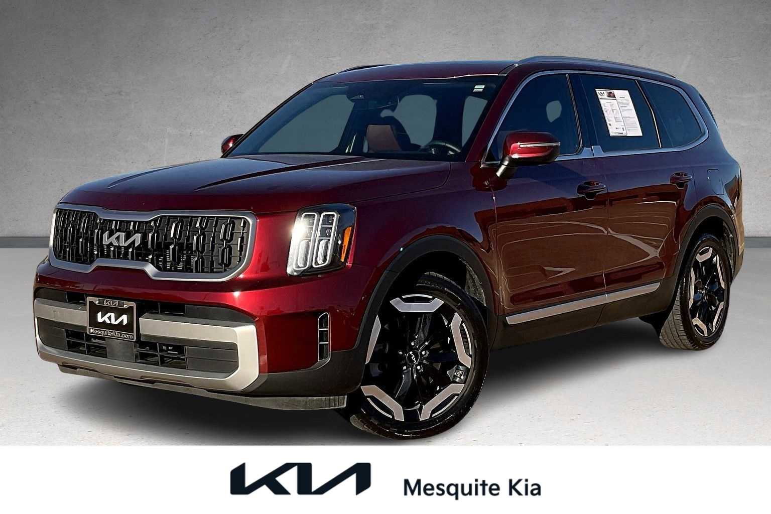 Used 2023 Kia Telluride EX w/ EX Captain's Chair Package