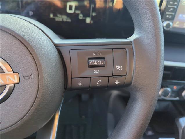 Used 2025 Nissan Kicks S FWD image 17