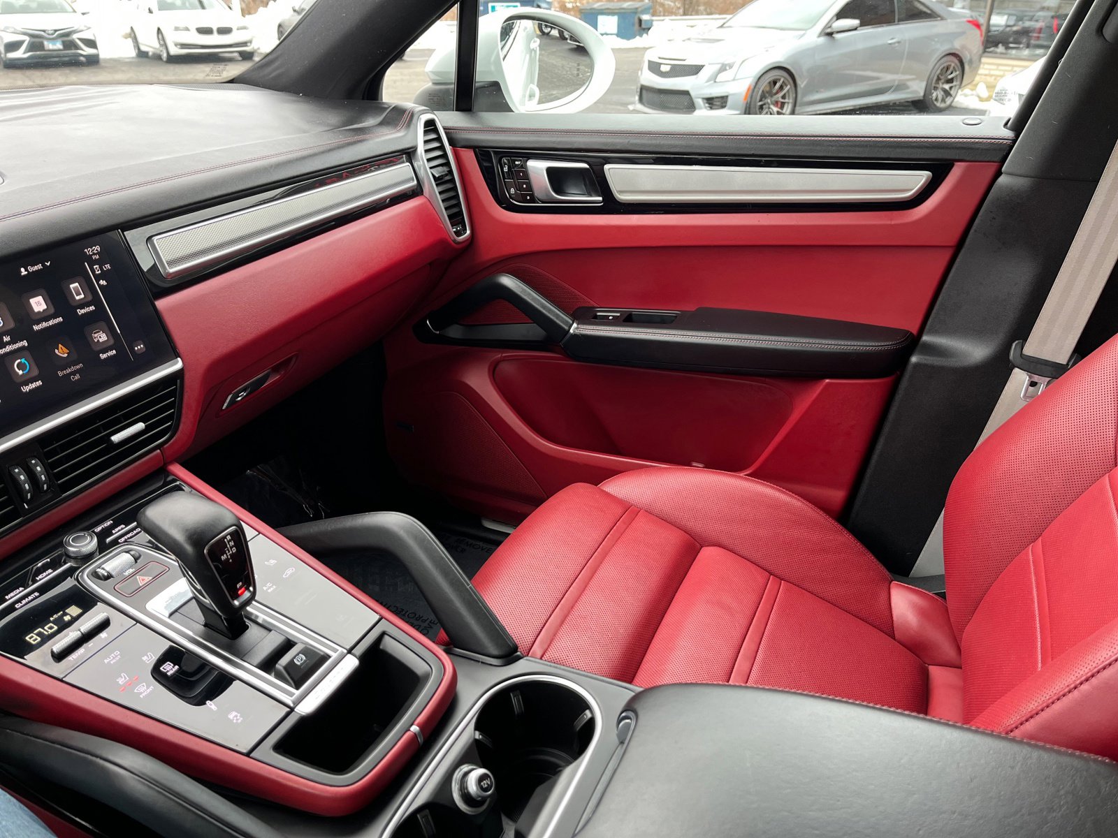 Used 2022 Porsche Cayenne Platinum Edition AWD/4WD image 37