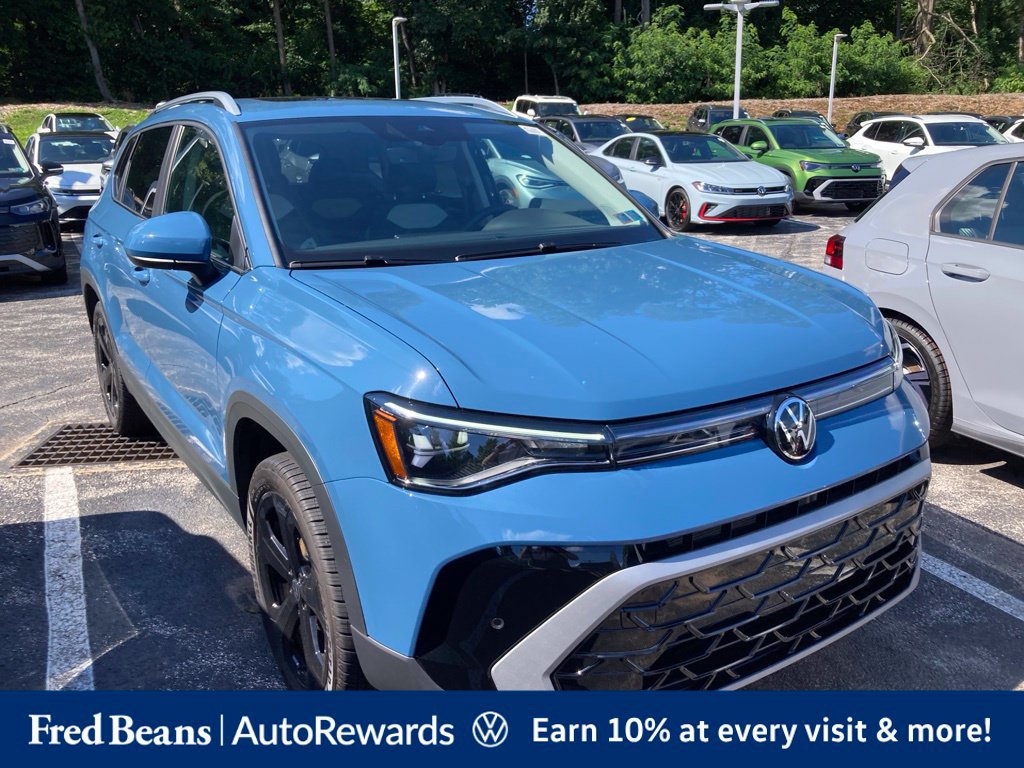 New 2026 Volkswagen Taos SEL AWD/4WD image 1