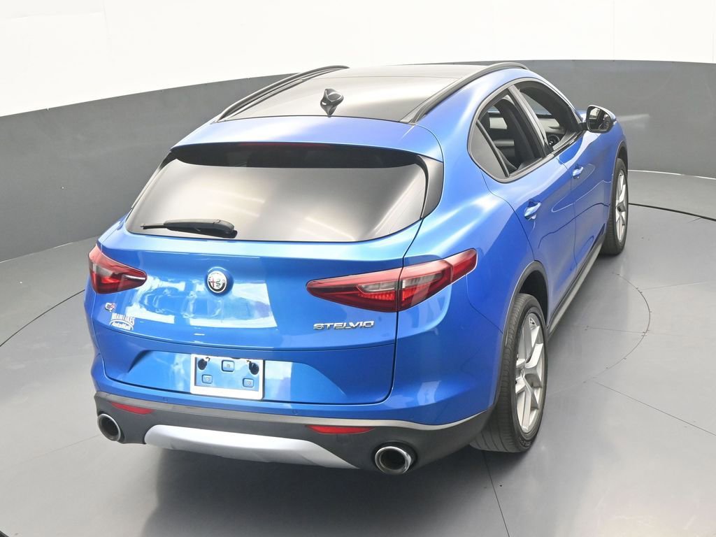 Used 2018 Alfa Romeo Stelvio Ti Sport image 51