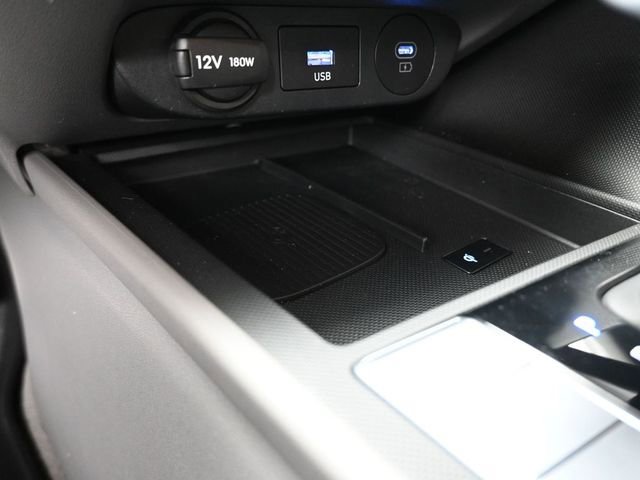 Used 2025 Hyundai Elantra Sport image 31